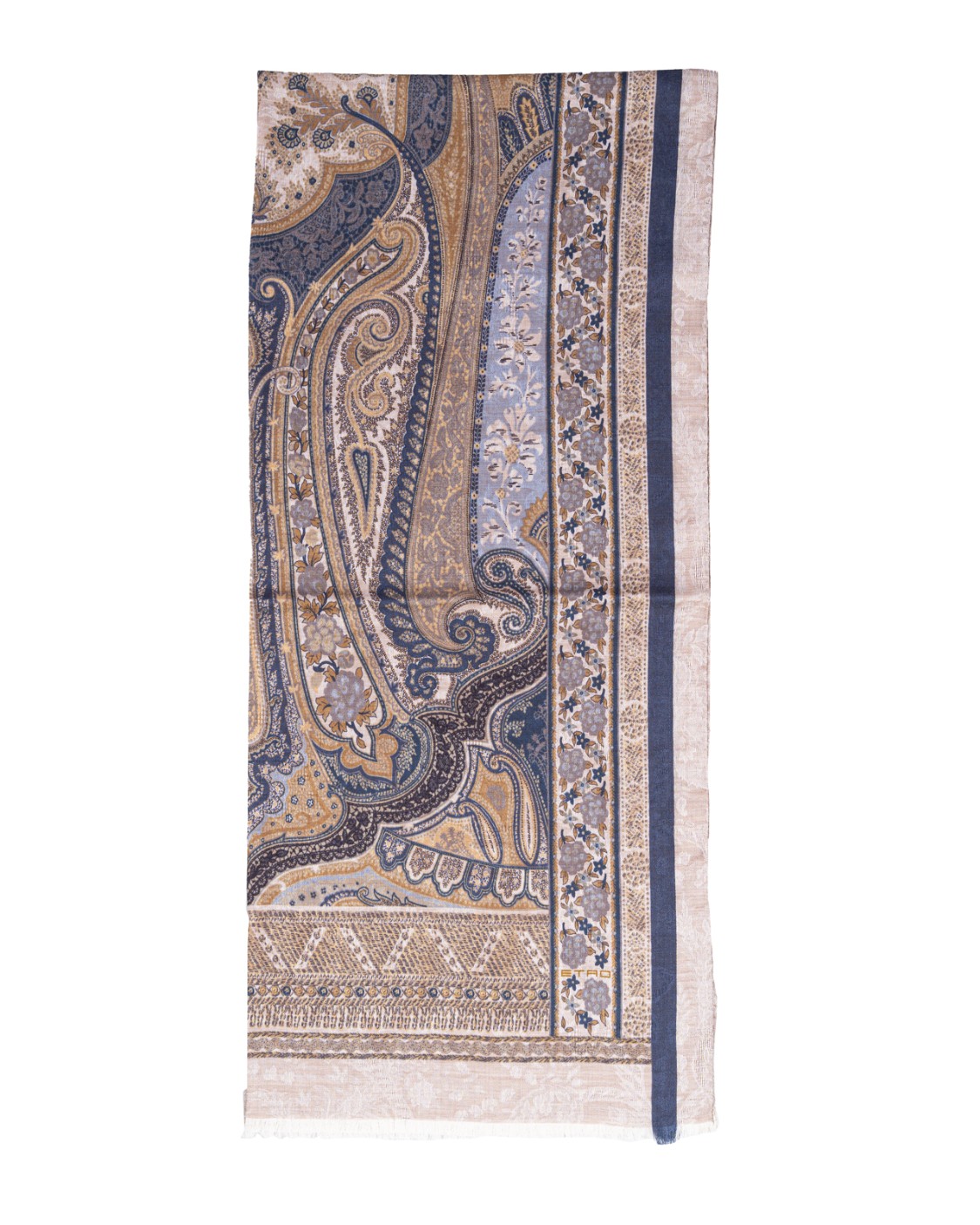 shop ETRO  Sciarpa: Etro sciarpa paisley.
Stampa timbrata paisley all over. 
Impreziosito da logo ETRO e Pegaso. 
Bordi decorati con piccole frange.
Composizione: 91% Modal, 9% Seta.
Made in Italy.. 0007 AK317-X0820 number 3701347